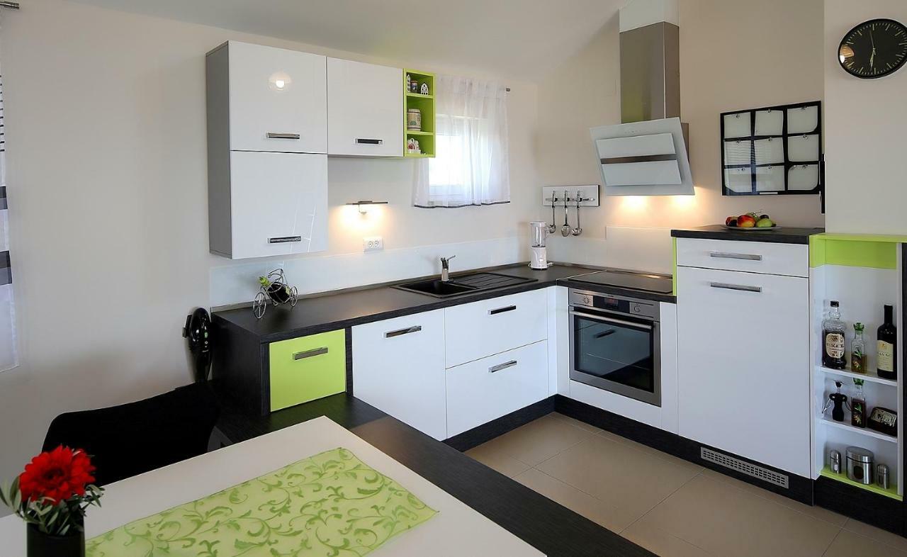 Apartment Porpo Malinska Kültér fotó